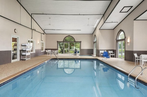 Country Inn & Suites Ankeny image 13